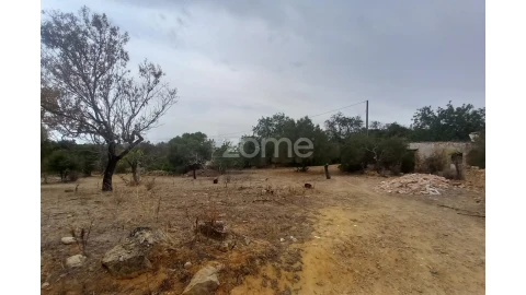 Moradia T3 para Venda em Conceição e Estoi