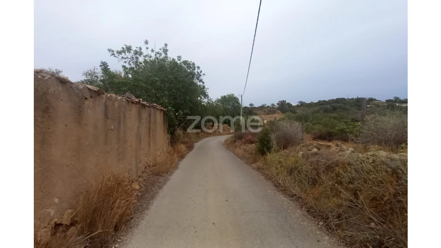 Moradia T3 para Venda em Conceição e Estoi Foto 3