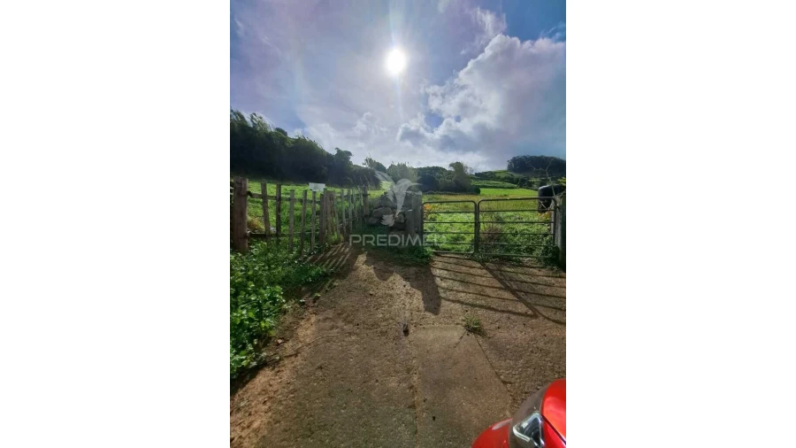 Terreno para Venda em Agualva