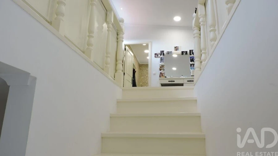 Moradia T3 para Venda em Santa Maria e São Miguel, São Martinho, São Pedro Penaferrim Foto 29