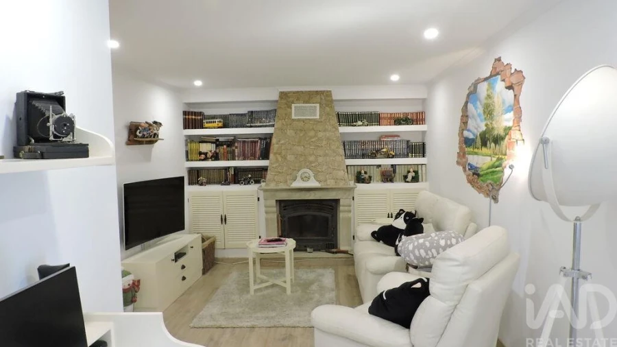 Moradia T3 para Venda em Santa Maria e São Miguel, São Martinho, São Pedro Penaferrim Foto 16