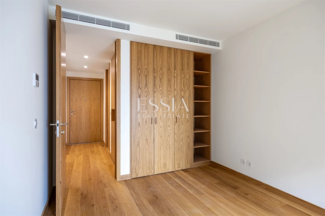 Apartamento T1 para Venda em Cedofeita, Santo Ildefonso, Sé, Miragaia, São Nicolau e Vitória Foto 24