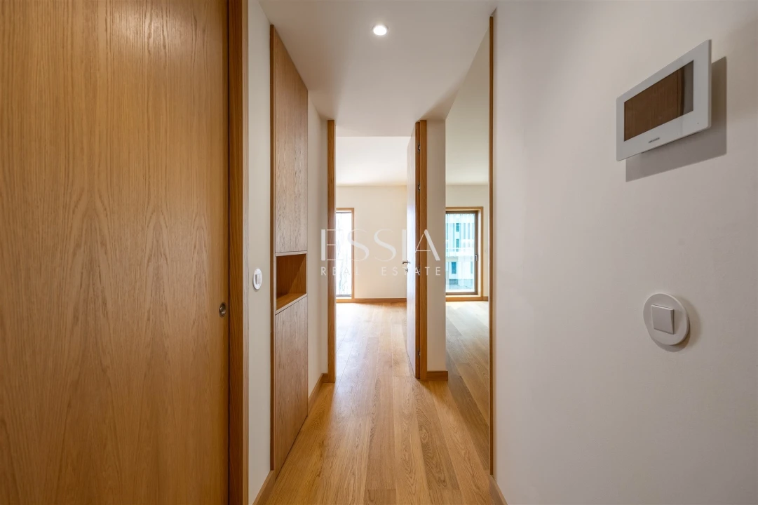 Apartamento T1 para Venda em Cedofeita, Santo Ildefonso, Sé, Miragaia, São Nicolau e Vitória Foto 3