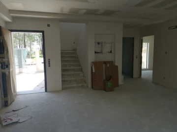 Moradia T4 para Venda em Fernao Ferro