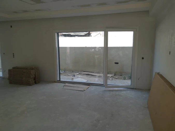 Moradia T4 para Venda em Fernao Ferro Foto 17