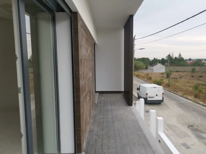 Moradia T4 para Venda em Fernao Ferro Foto 5
