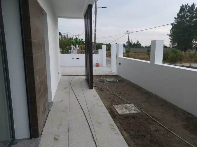 Moradia T4 para Venda em Fernao Ferro Foto 11