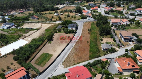 Terreno para Venda em Cavernães