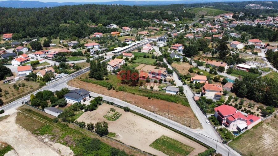 Terreno para Venda em Cavernães Foto 5