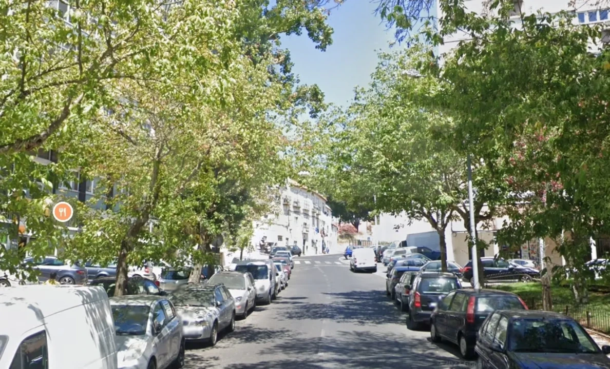 Apartamento T1 para Venda em Estrela Foto 4