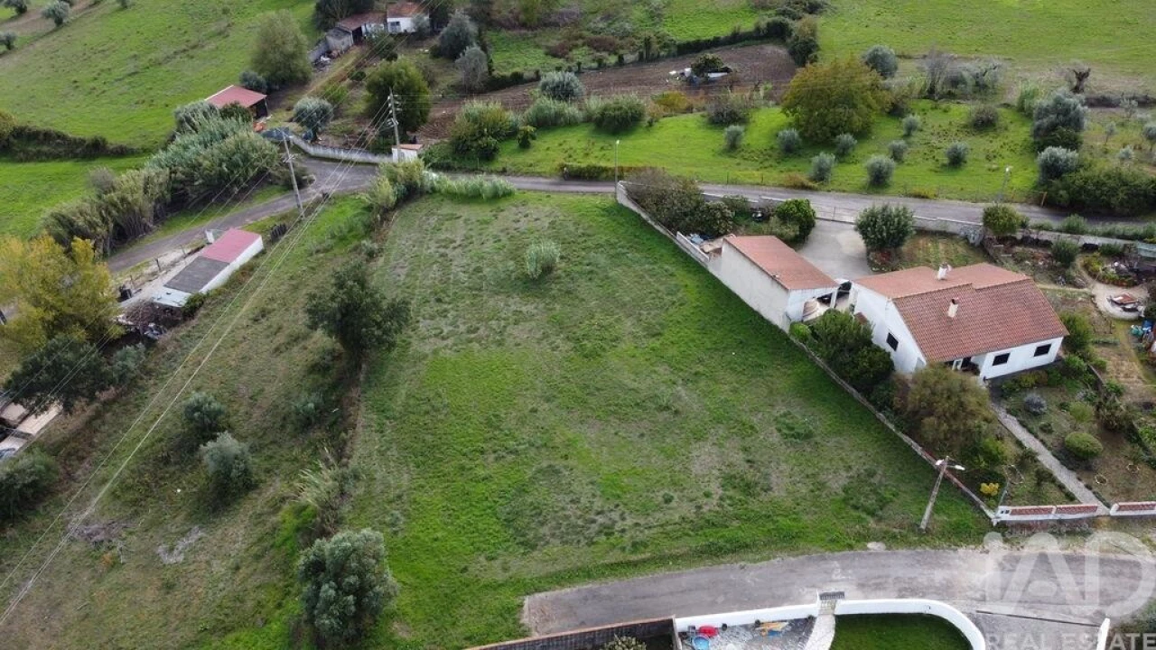 Terreno para Venda em Azoia de Cima e Tremês Foto 15