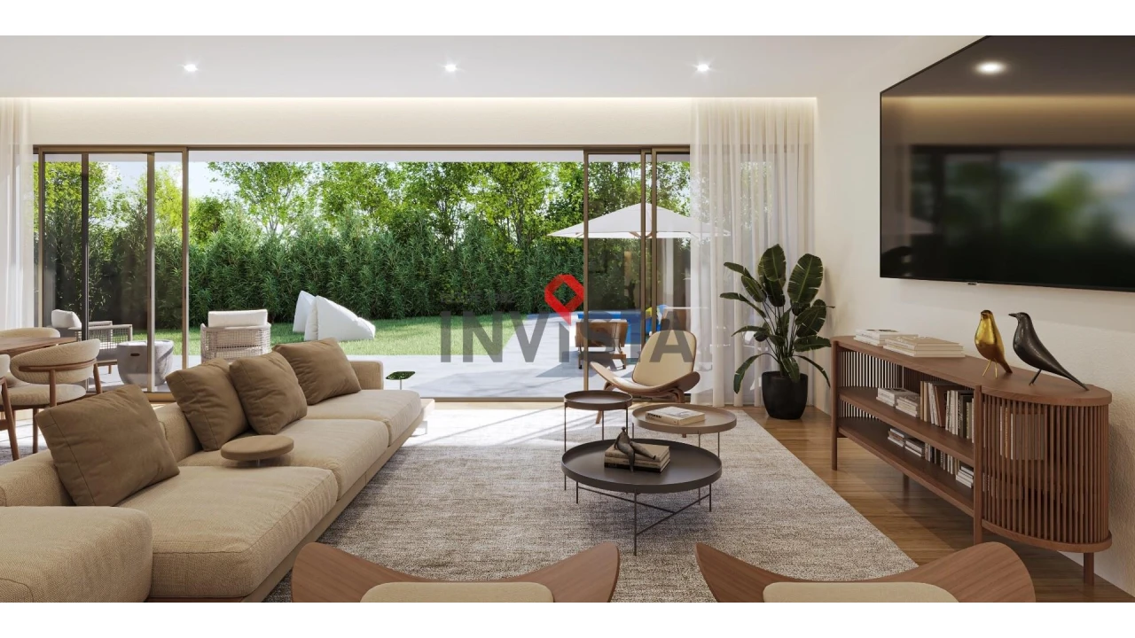 Moradia T4 para Venda em Alverca do Ribatejo e Sobralinho Foto 35