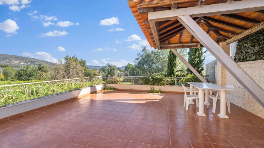 Moradia T3 para Venda em Santa Barbara de Nexe Foto 27