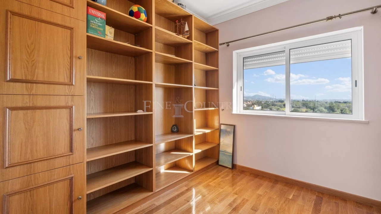 Moradia T3 para Venda em Santa Barbara de Nexe Foto 23