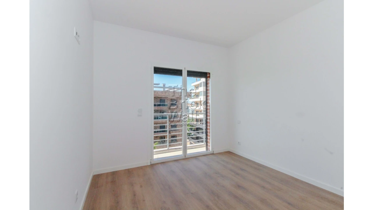 Apartamento T3 para Venda em Odivelas Foto 12