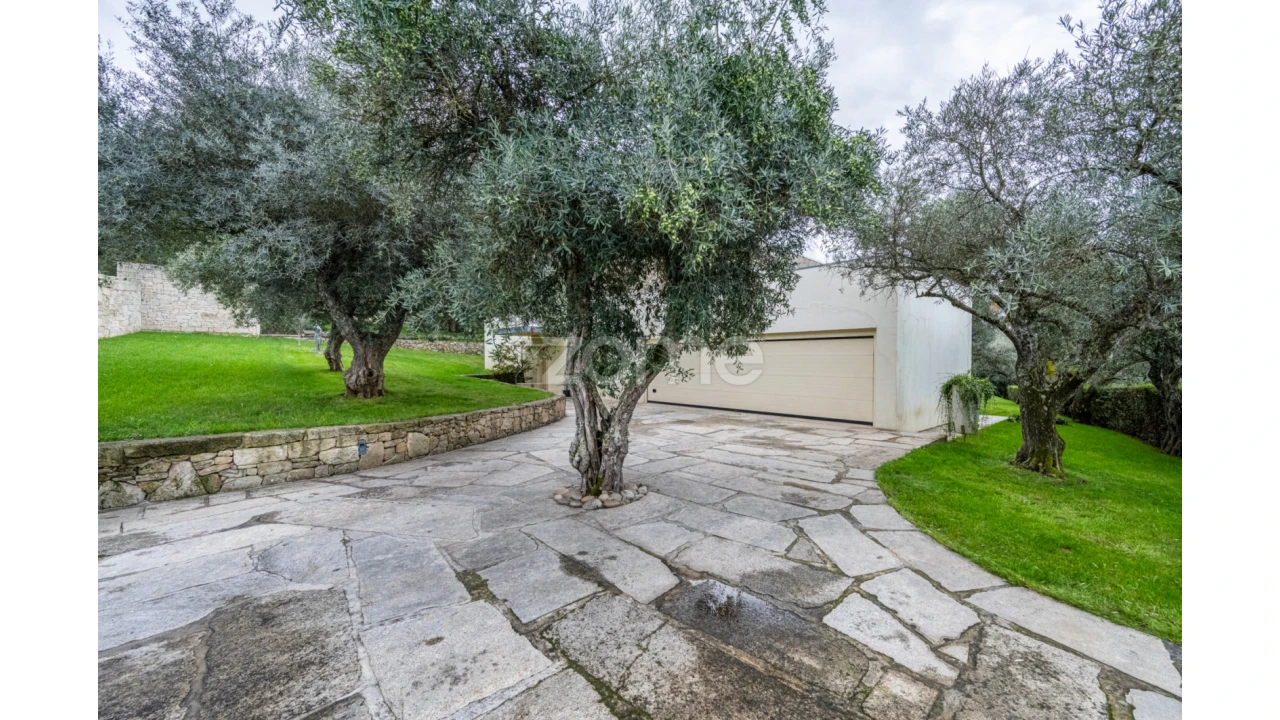 Moradia T5 para Venda em Vilar de Nantes Foto 13