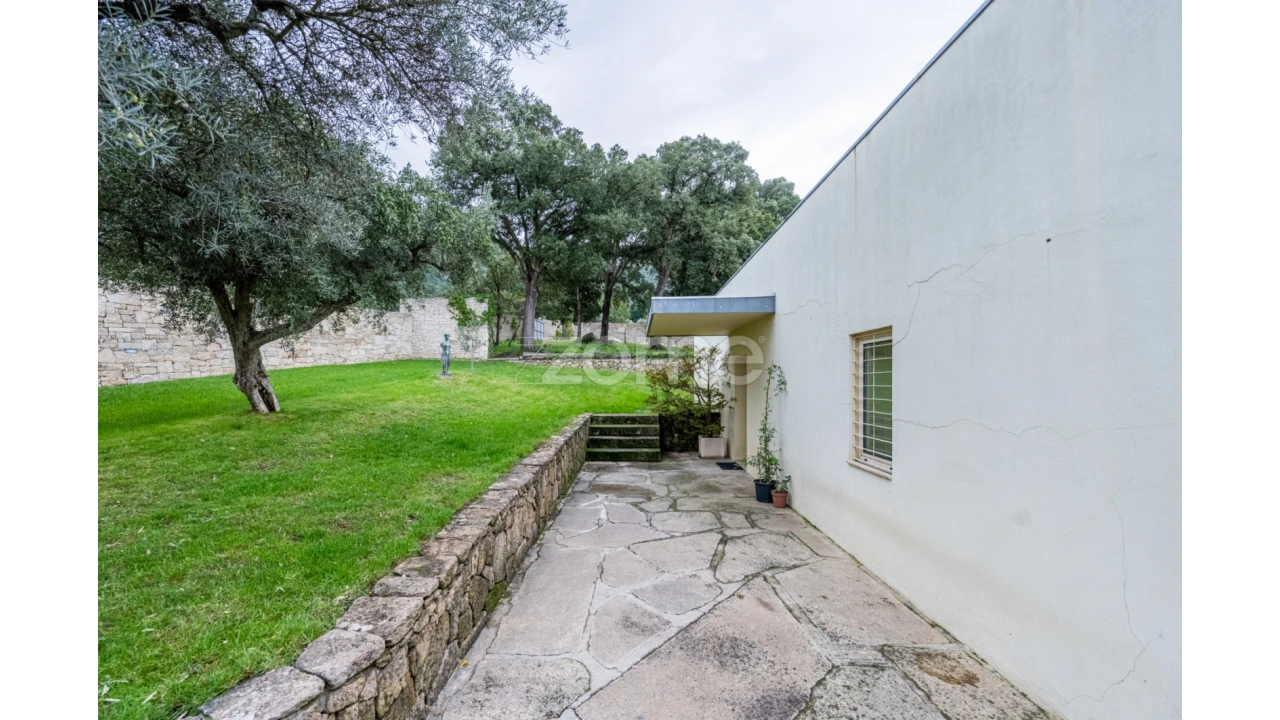 Moradia T5 para Venda em Vilar de Nantes Foto 15