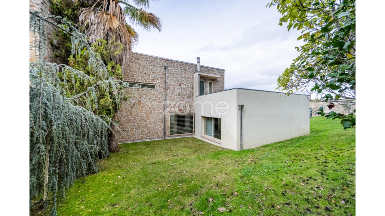 Moradia T5 para Venda em Vilar de Nantes Foto 20