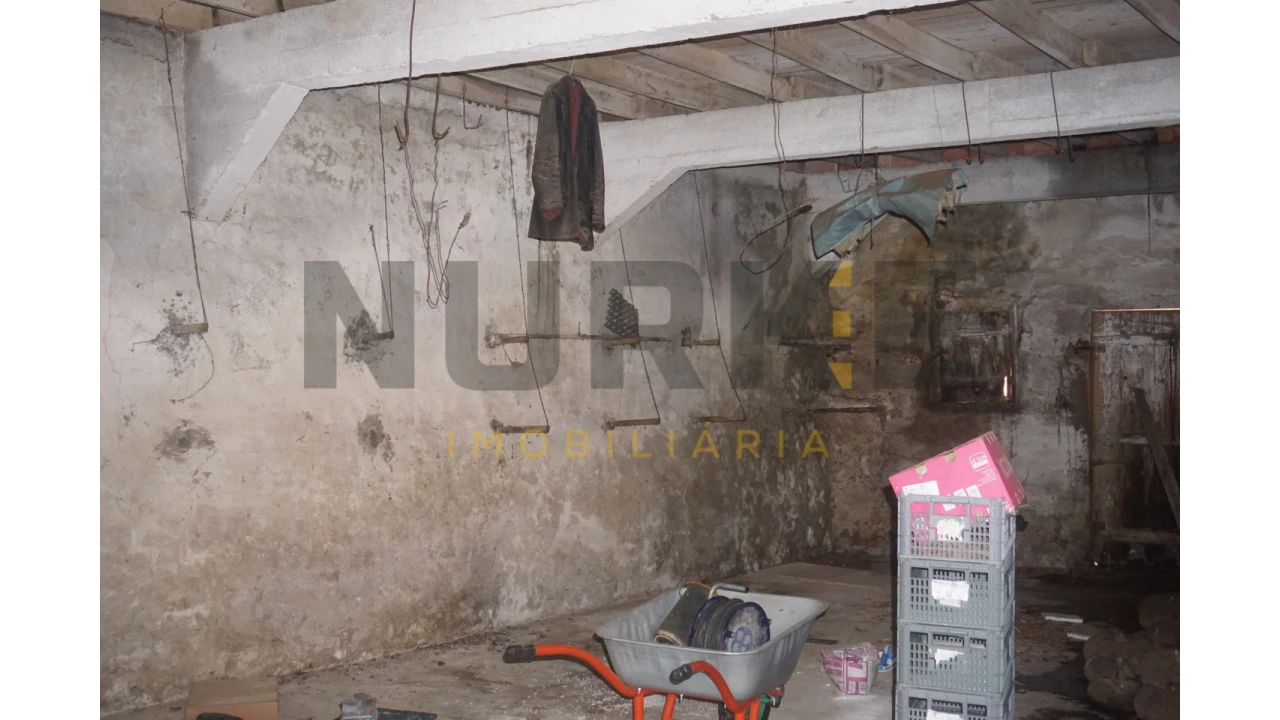 Moradia T3 para Venda em Sepins e Bolho Foto 17