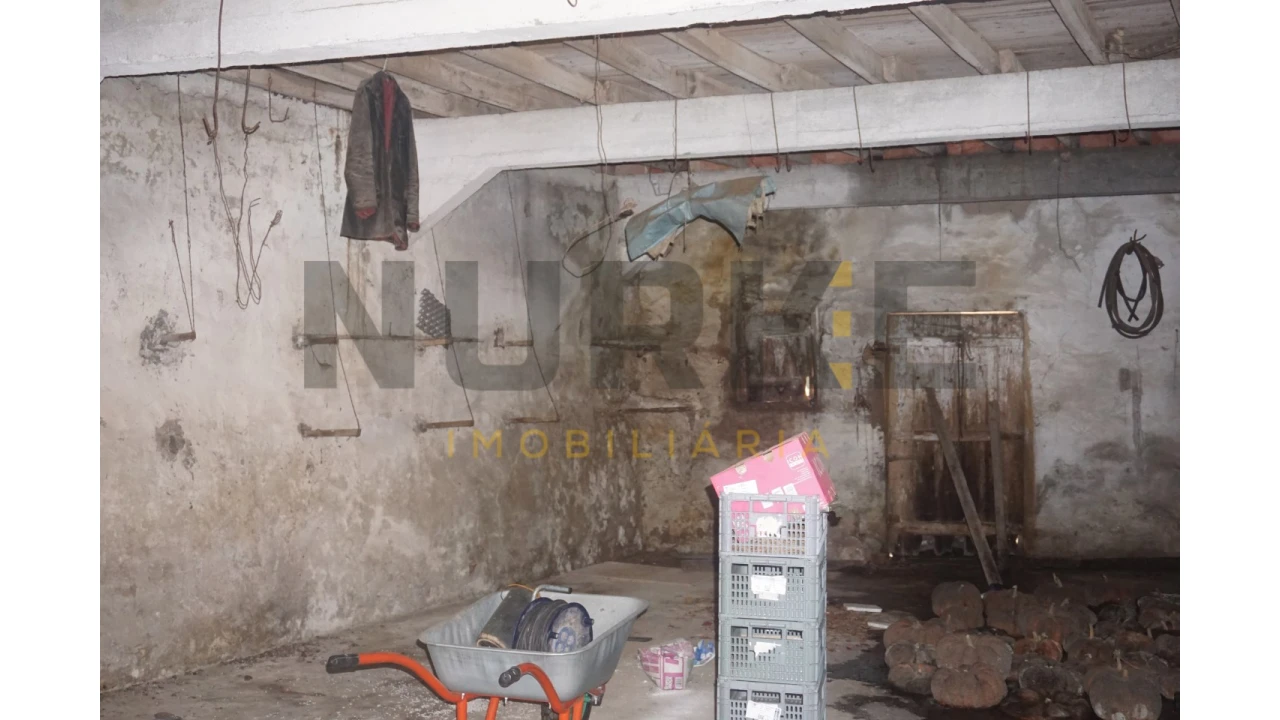 Moradia T3 para Venda em Sepins e Bolho Foto 18