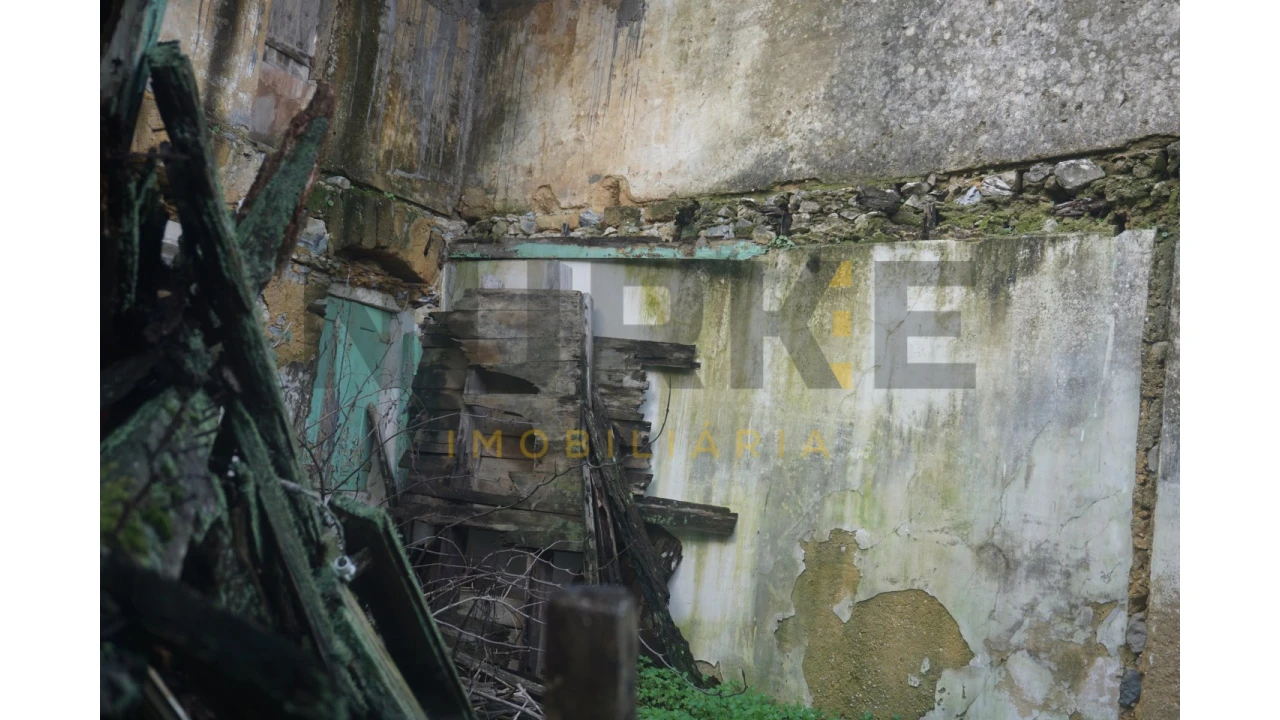 Moradia T3 para Venda em Sepins e Bolho Foto 27