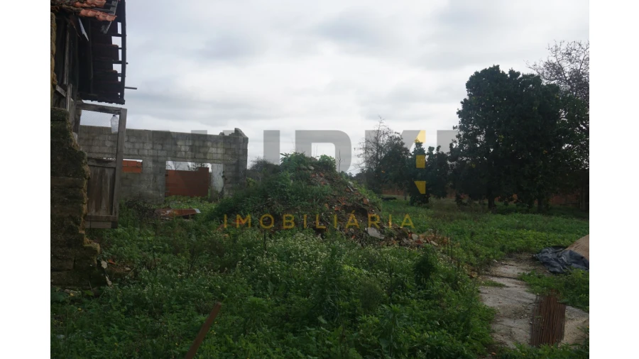 Moradia T3 para Venda em Sepins e Bolho Foto 33