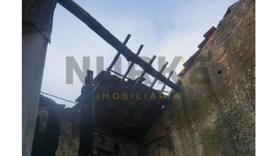 Moradia T3 para Venda em Sepins e Bolho Foto 30