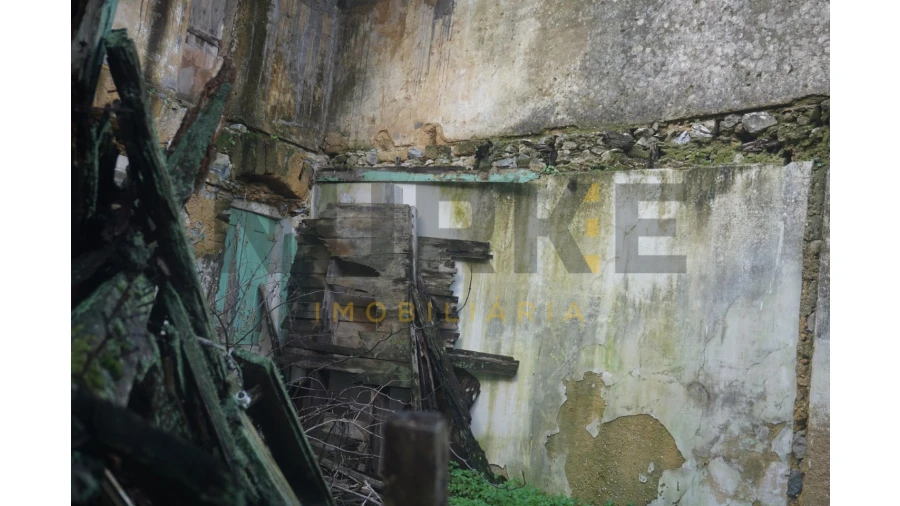 Moradia T3 para Venda em Sepins e Bolho Foto 27