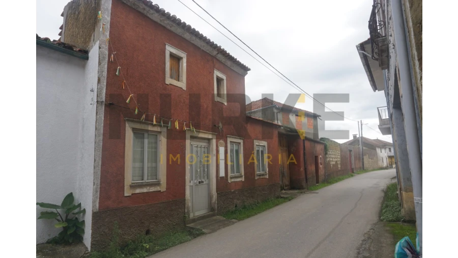 Moradia T3 para Venda em Sepins e Bolho Foto 34