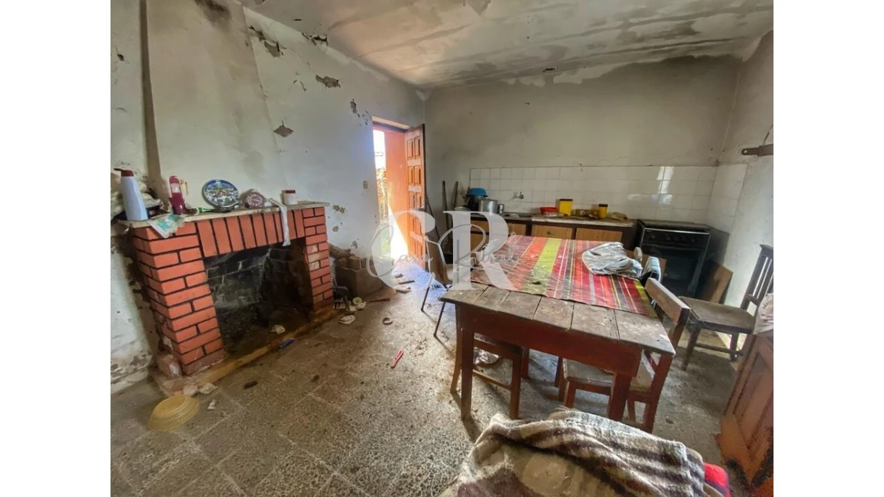 Moradia T5 para Venda em Aguda Foto 8