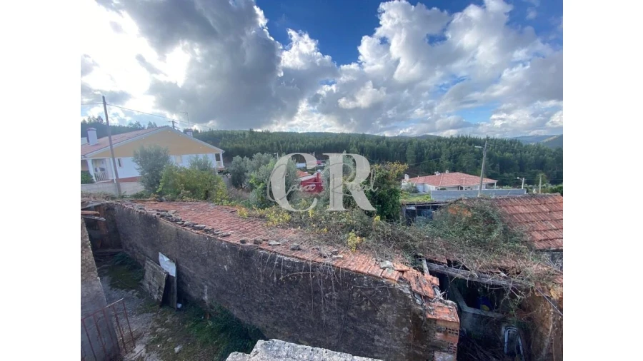 Moradia T5 para Venda em Aguda Foto 14