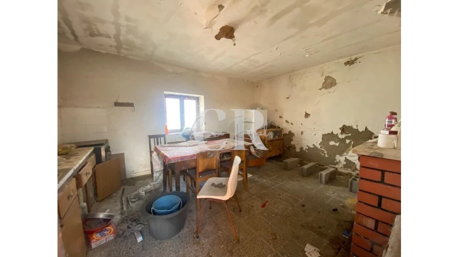 Moradia T5 para Venda em Aguda Foto 7