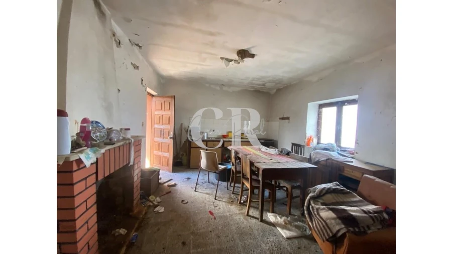 Moradia T5 para Venda em Aguda Foto 6