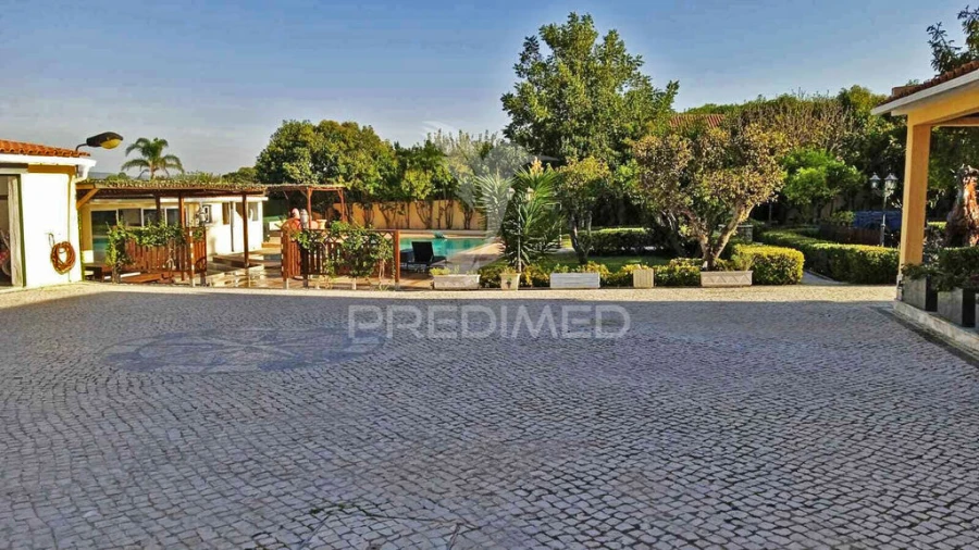 Quinta T3 para Venda em Santa Maria e São Miguel, São Martinho, São Pedro Penaferrim Foto 5