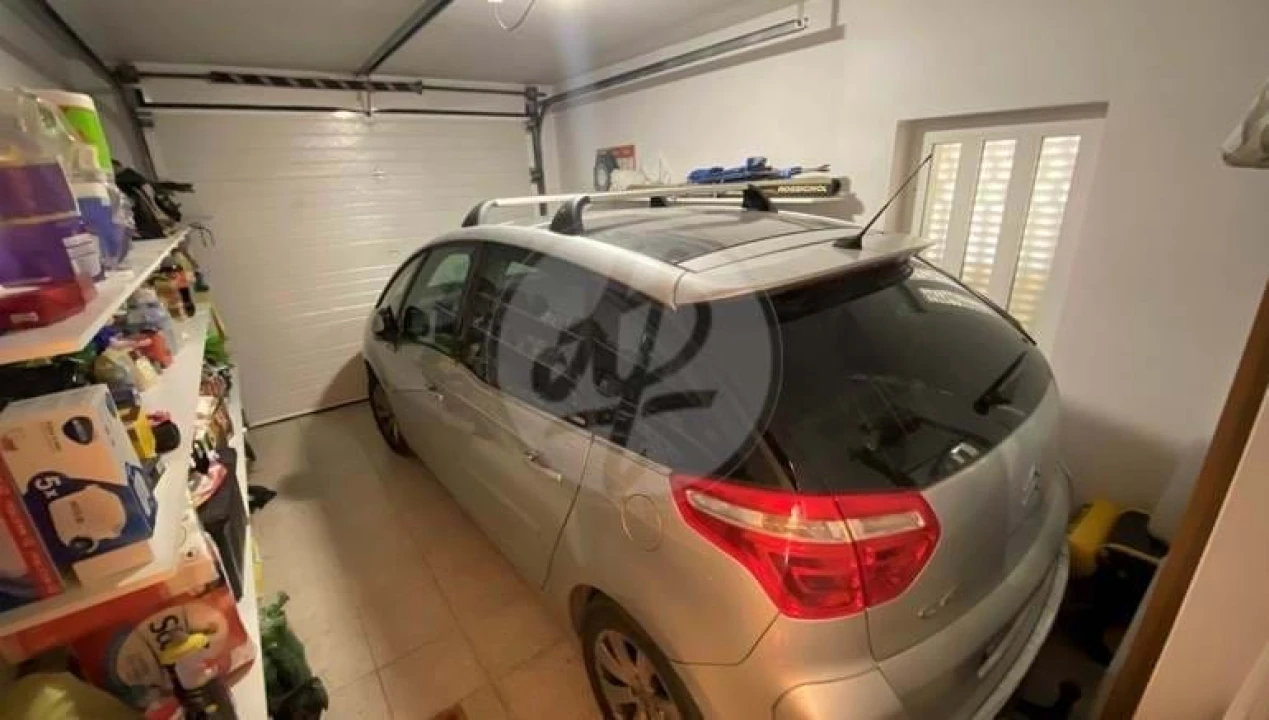 Moradia T5 para Venda em Luz Foto 15