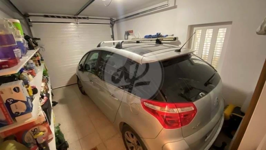 Moradia T5 para Venda em Luz Foto 15