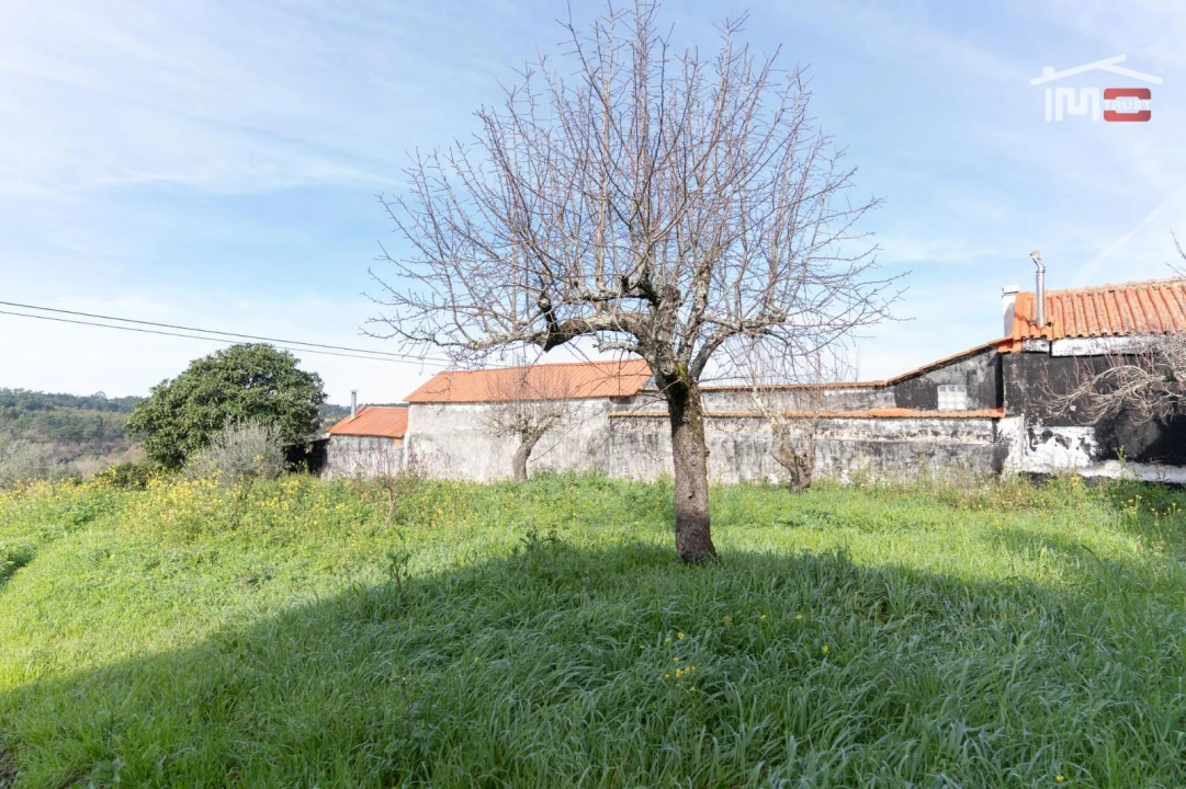 Moradia T2 para Venda em Seiça Foto 22