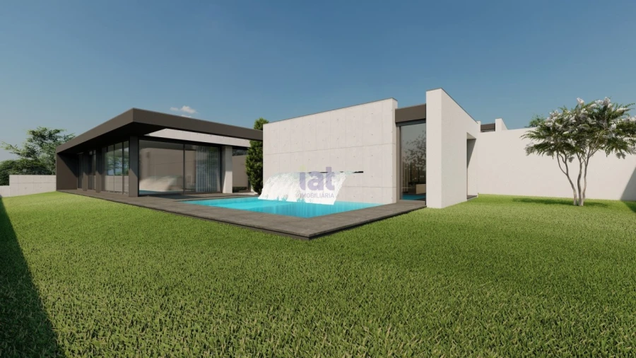 Terreno para Venda em Forjães Foto 3