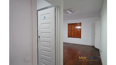 Moradia T8 para Venda em São Mamede de Infesta e Senhora da Hora