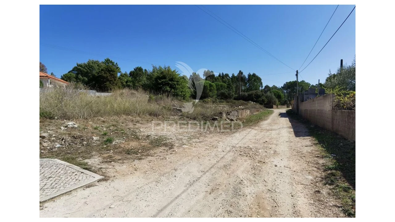 Terreno para Venda em Minde Foto 11
