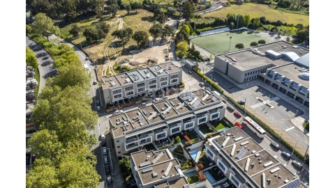 Moradia T4 para Venda em Aldoar, Foz do Douro e Nevogilde