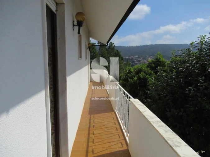 Moradia T3 para Venda em Almalagues Foto 9