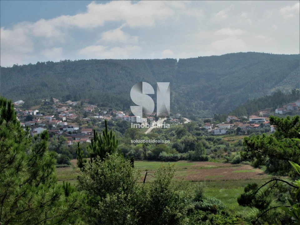 Moradia T3 para Venda em Almalagues Foto 18
