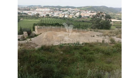 Terreno para Venda em Silves
