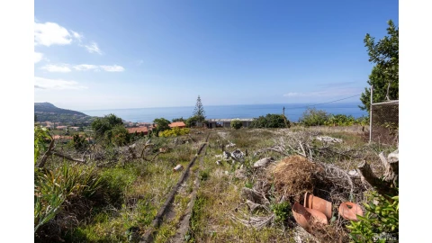 Moradia T6 para Venda em Estreito da Calheta