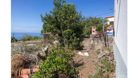 Moradia T6 para Venda em Estreito da Calheta