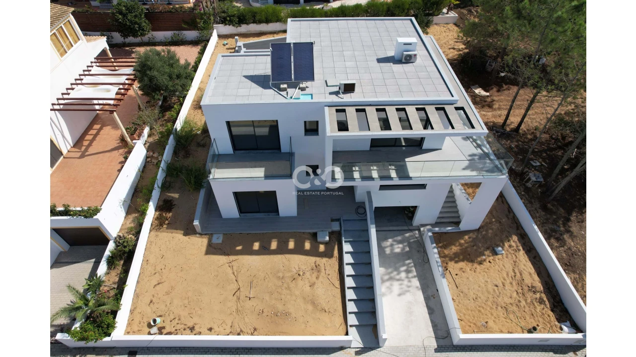 Moradia T4 para Venda em Aljezur Foto 3