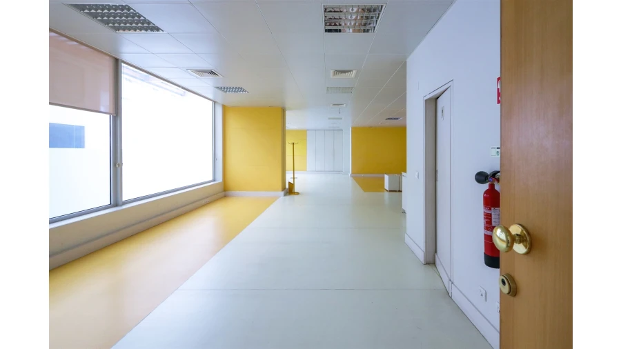 Escritório para Venda em Mafamude e Vilar do Paraíso Foto 27