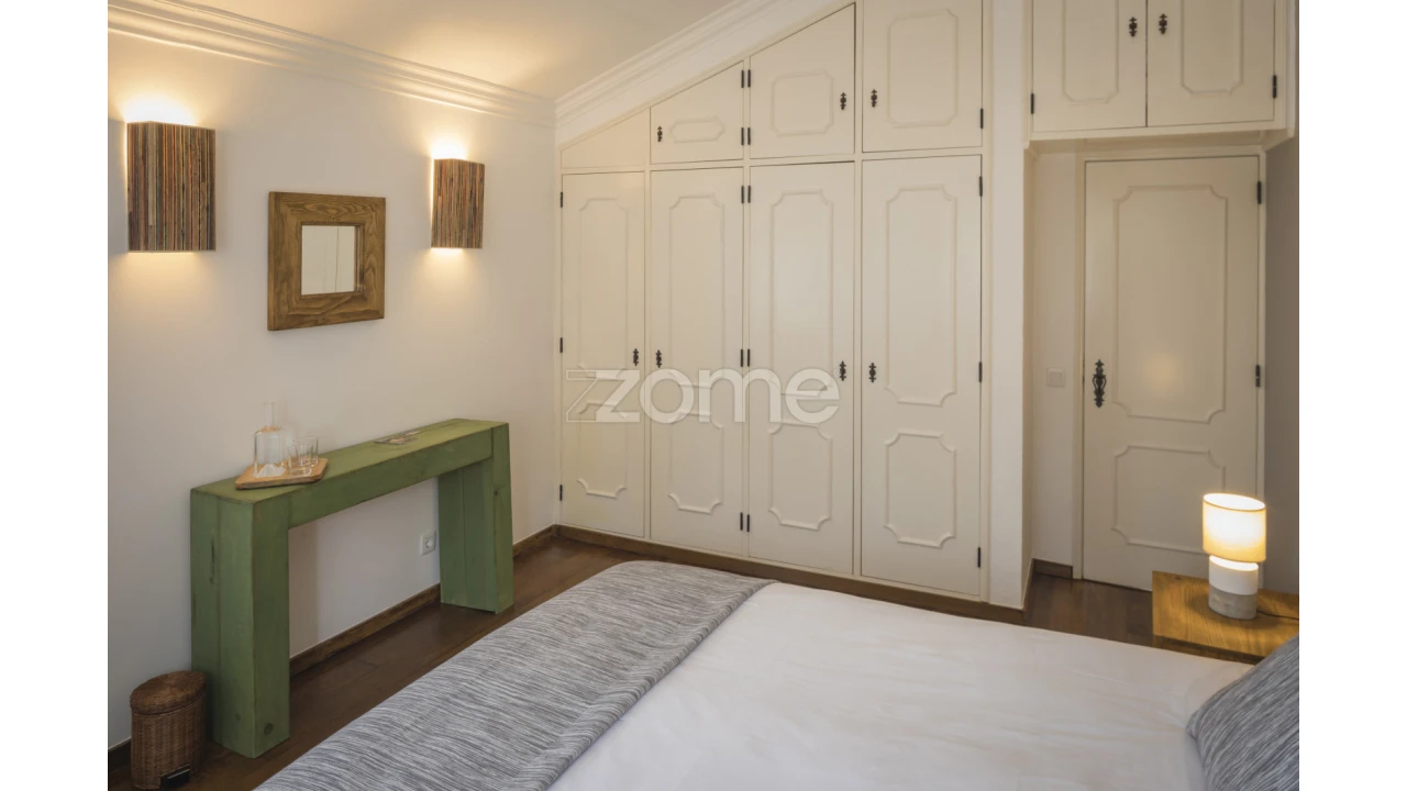 Moradia T10 para Venda em Santa Maria e São Miguel, São Martinho, São Pedro Penaferrim Foto 21