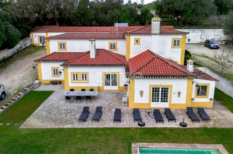 Moradia T10 para Venda em Santa Maria e São Miguel, São Martinho, São Pedro Penaferrim Foto 9